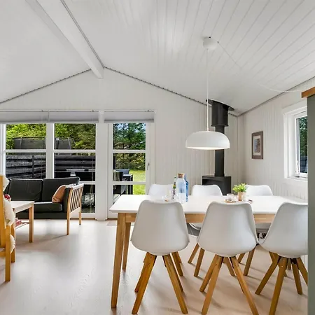 Ljuben - 1-9km From The Sea By Interhome * Saltum
